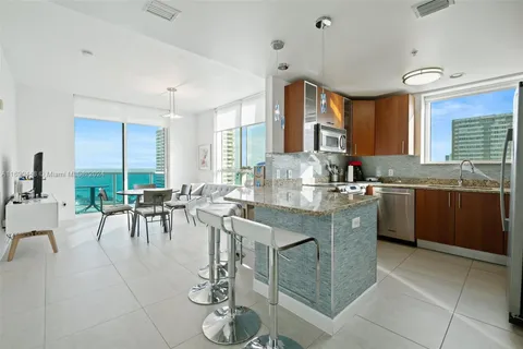 1945 S Ocean Dr # 1101, Hallandale Beach FL 33009