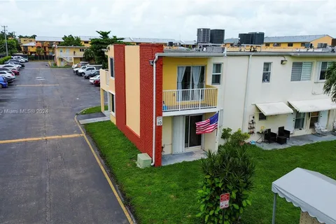 1255 W 49th Pl # G201, Hialeah FL 33012