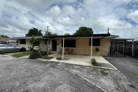 5471 W 12th Ave, Hialeah FL 33012