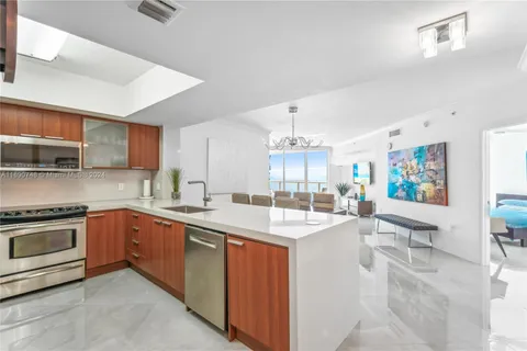 16699 Collins Ave # 4110, Sunny Isles Beach FL 33160