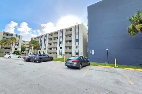 10090 NW 80th Ct # 1517, Hialeah Gardens FL 33016