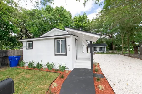 1045 NW 55th Ter, Miami FL 33127