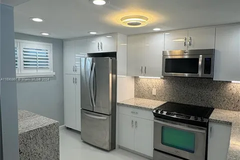 3580 S Ocean Blvd # 8B, South Palm Beach FL 33480