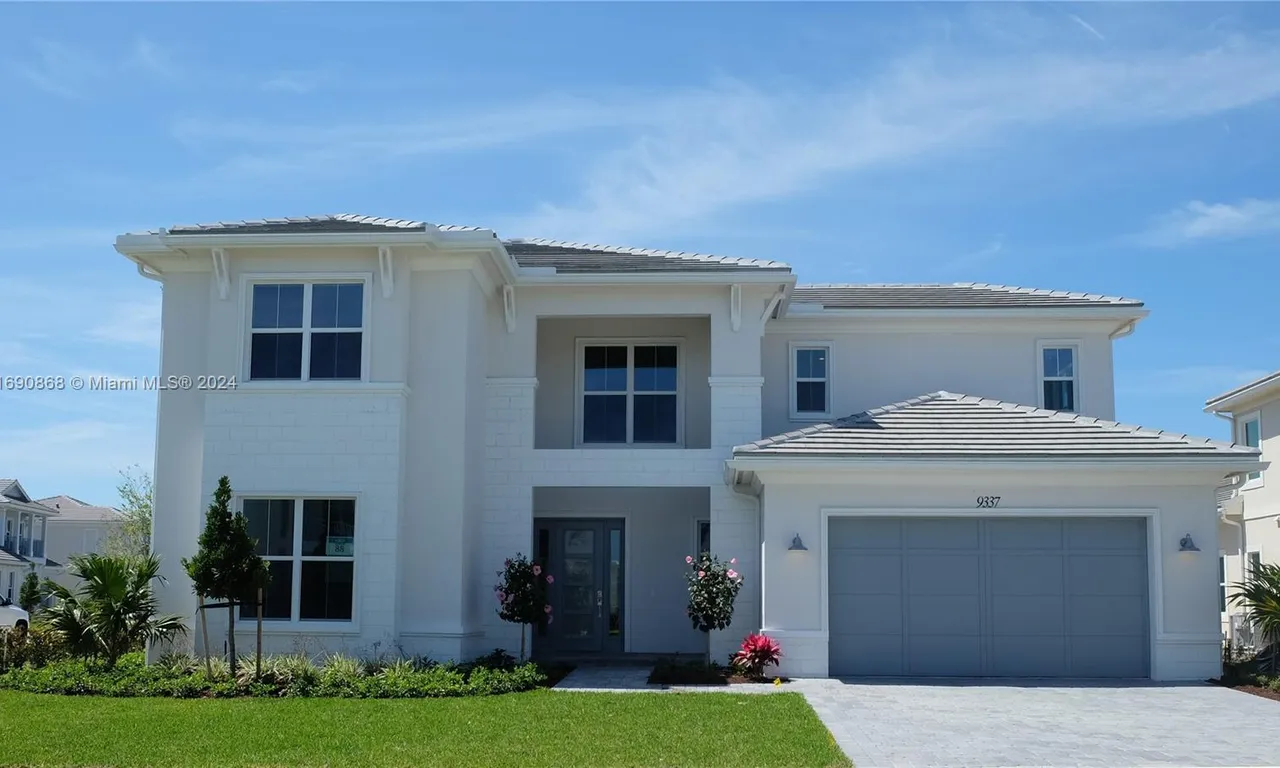 9337 Crestview Cir, Palm Beach Gardens FL 33412