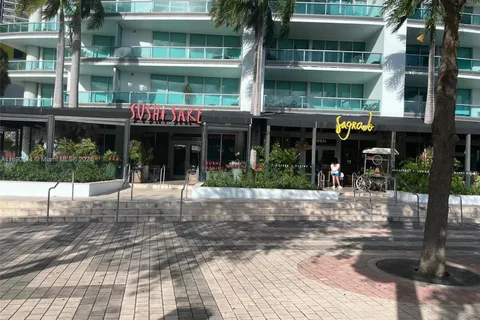 900 E Biscayne Blvd # 5707, Miami FL 33132