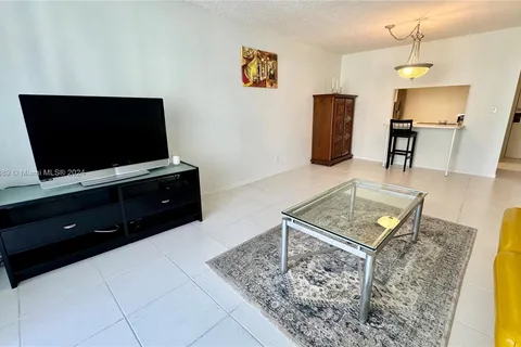 500 Three Islands Blvd # 719, Hallandale Beach FL 33009