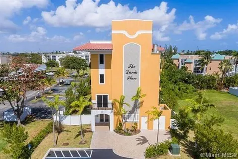 555 E Dania Beach Blvd # 5, Dania Beach FL 33004