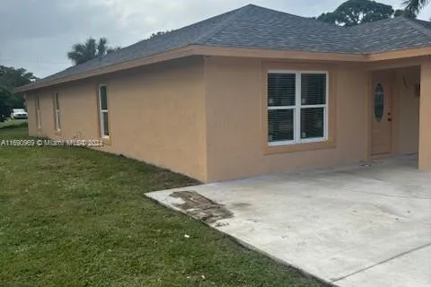 509 N 22nd St, Fort Pierce FL 34950