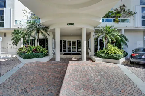 6001 N Ocean Dr # 1103, Hollywood FL 33019