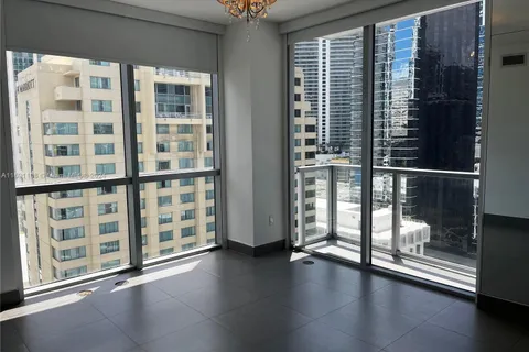 1060 Brickell Ave # 1707, Miami FL 33131