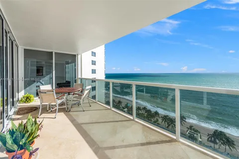 19111 Collins Ave # 1104, Sunny Isles Beach FL 33160