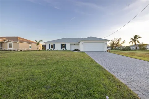 1800 NW 12th ST, Cape Coral FL 33993