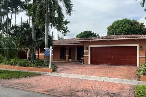 6448 W 11th Ave, Hialeah FL 33012