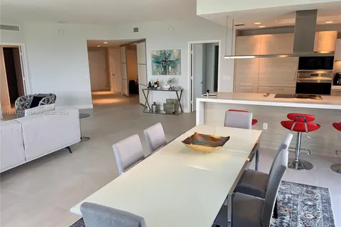 17301 Biscayne Blvd # 1602, North Miami Beach FL 33160