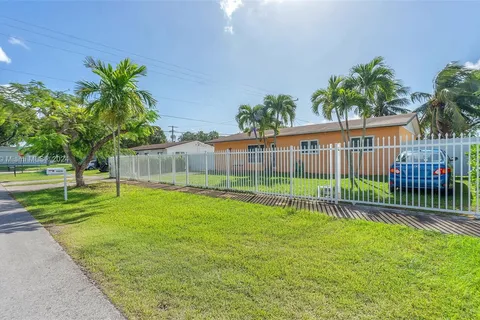 12310 SW 190th St, Miami FL 33177