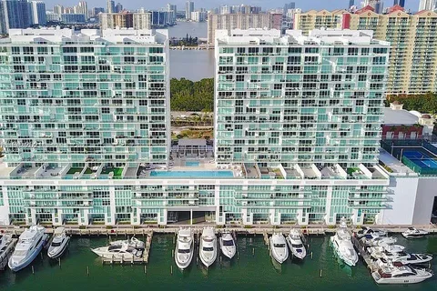 400 Sunny Isles Blvd # 916, Sunny Isles Beach FL 33160