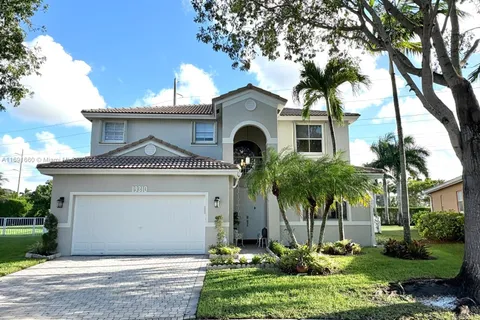 19310 SW 16th St, Pembroke Pines FL 33029