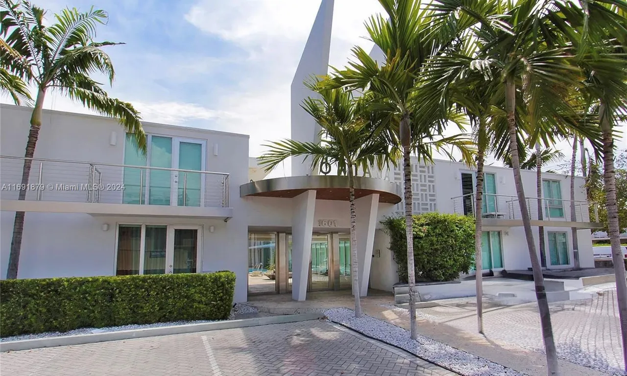 1601 West Ave # 105, Miami Beach FL 33139