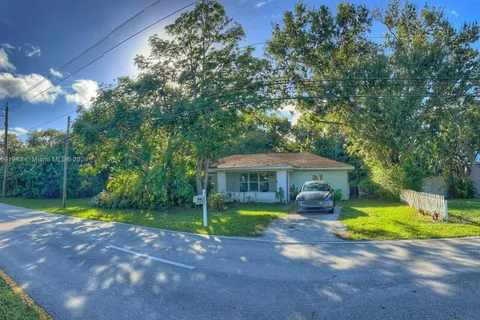 1717 20th Ave, Vero Beach FL 32960