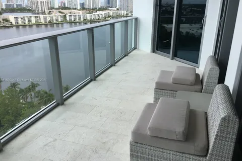 17301 Biscayne Blvd # 1506, North Miami Beach FL 33160