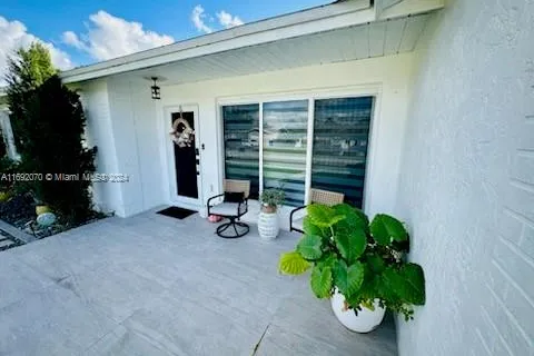 9500 NW 13th St, Pembroke Pines FL 33024