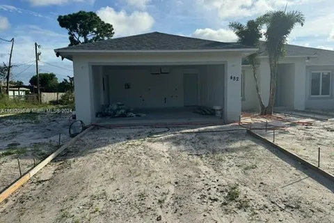 482 NW Marion Ave, Port St. Lucie FL 34953