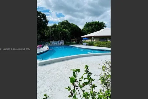 2601 NW 48th Ter # 147, Lauderdale Lakes FL 33313