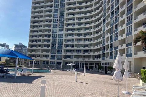 3180 S Ocean Dr # 1203, Hallandale Beach FL 33009