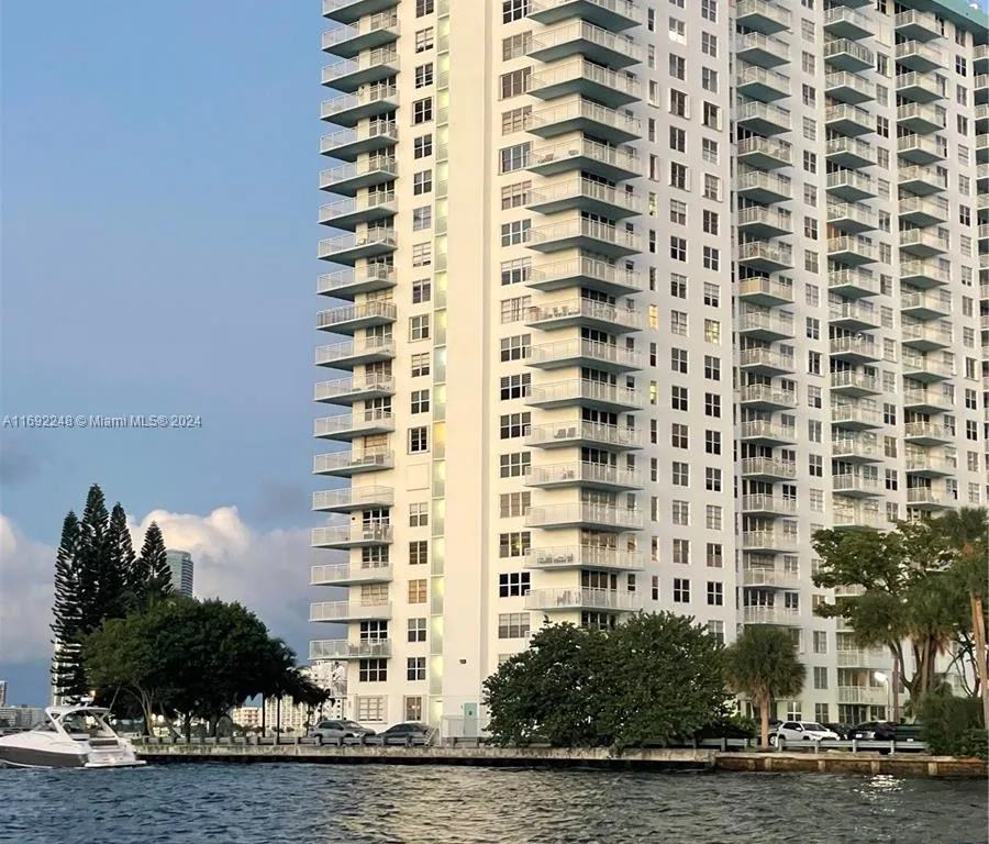 301 174th St # 2407, Sunny Isles Beach FL 33160