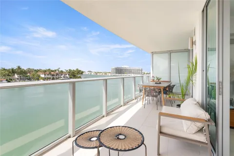 6620 Indian Creek Dr # 408, Miami Beach FL 33141