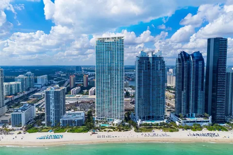 16901 Collins Ave # 1503, Sunny Isles Beach FL 33160