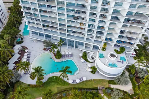 16901 Collins Ave # 1503, Sunny Isles Beach FL 33160