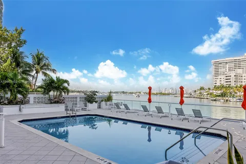 1450 Lincoln Rd # 308, Miami Beach FL 33139