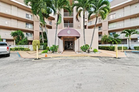 7414 Trent Dr # 108, Tamarac FL 33321