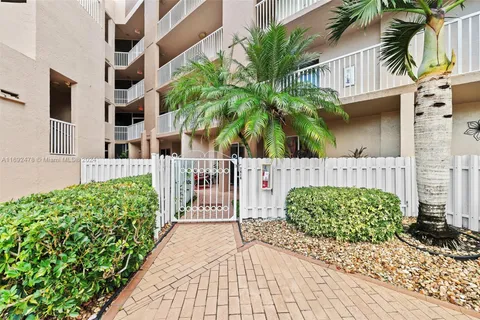 7414 Trent Dr # 108, Tamarac FL 33321