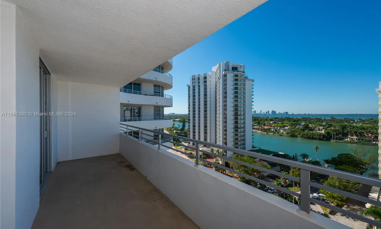 5555 Collins Ave # 14U, Miami Beach FL 33140