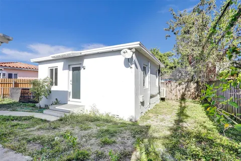 923 SW 11 AVE # 923, Miami FL 33130