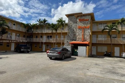 5150 W 12th Ave # 301, Hialeah FL 33012