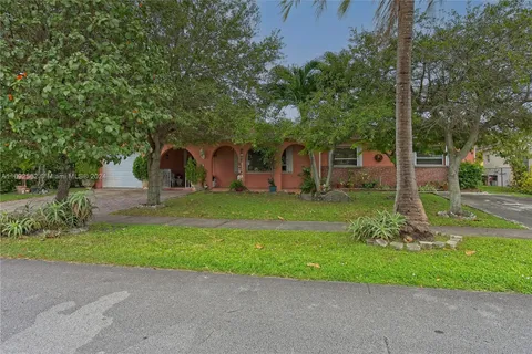 12283 SW 32 Te, Miami FL 33175