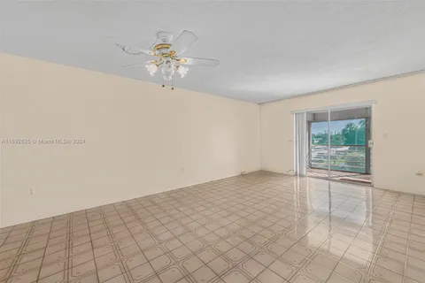 17000 NE 14th Ave # 301, North Miami Beach FL 33162