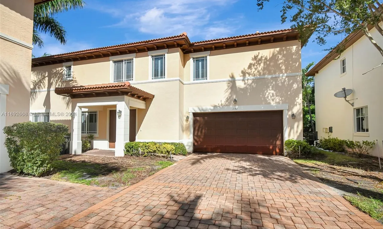 191 NW Emerson Pl, Boca Raton FL 33432