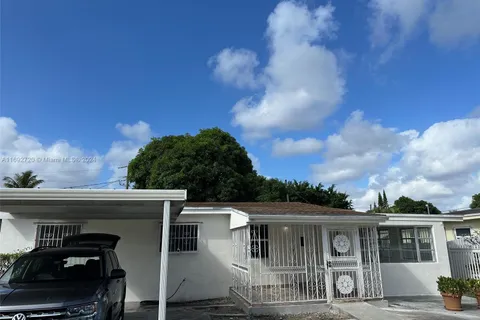 8840 NW 17th Ave, Miami FL 33147