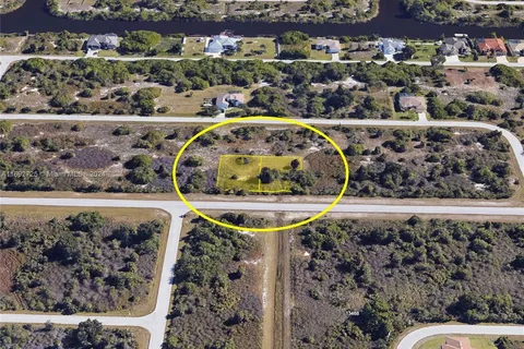 10228 CALUMET BLVD, Other City - In The State Of Florida FL 33981