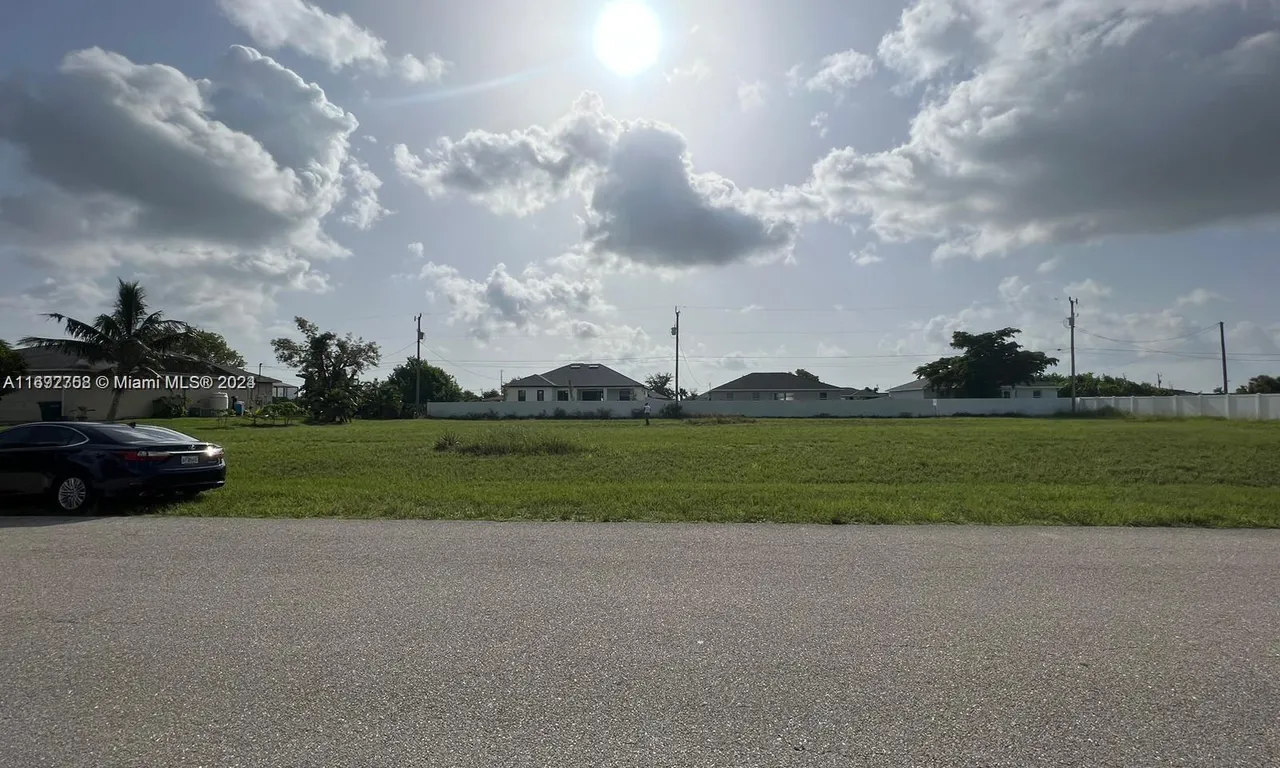 2109 NE 14 PL, Cape Coral FL 33909