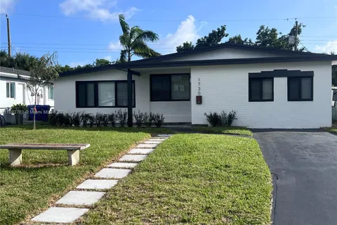 1730 NE 170th St, North Miami Beach FL 33162