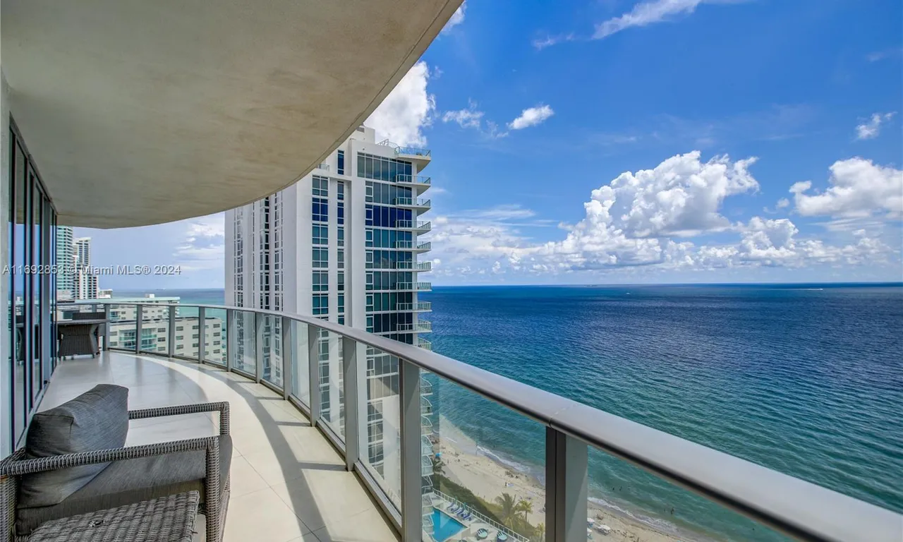 4111 S Ocean Dr # 1502, Hollywood FL 33019