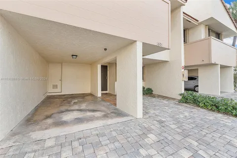 1601 Cypress Pointe Dr # 1601, Coral Springs FL 33071