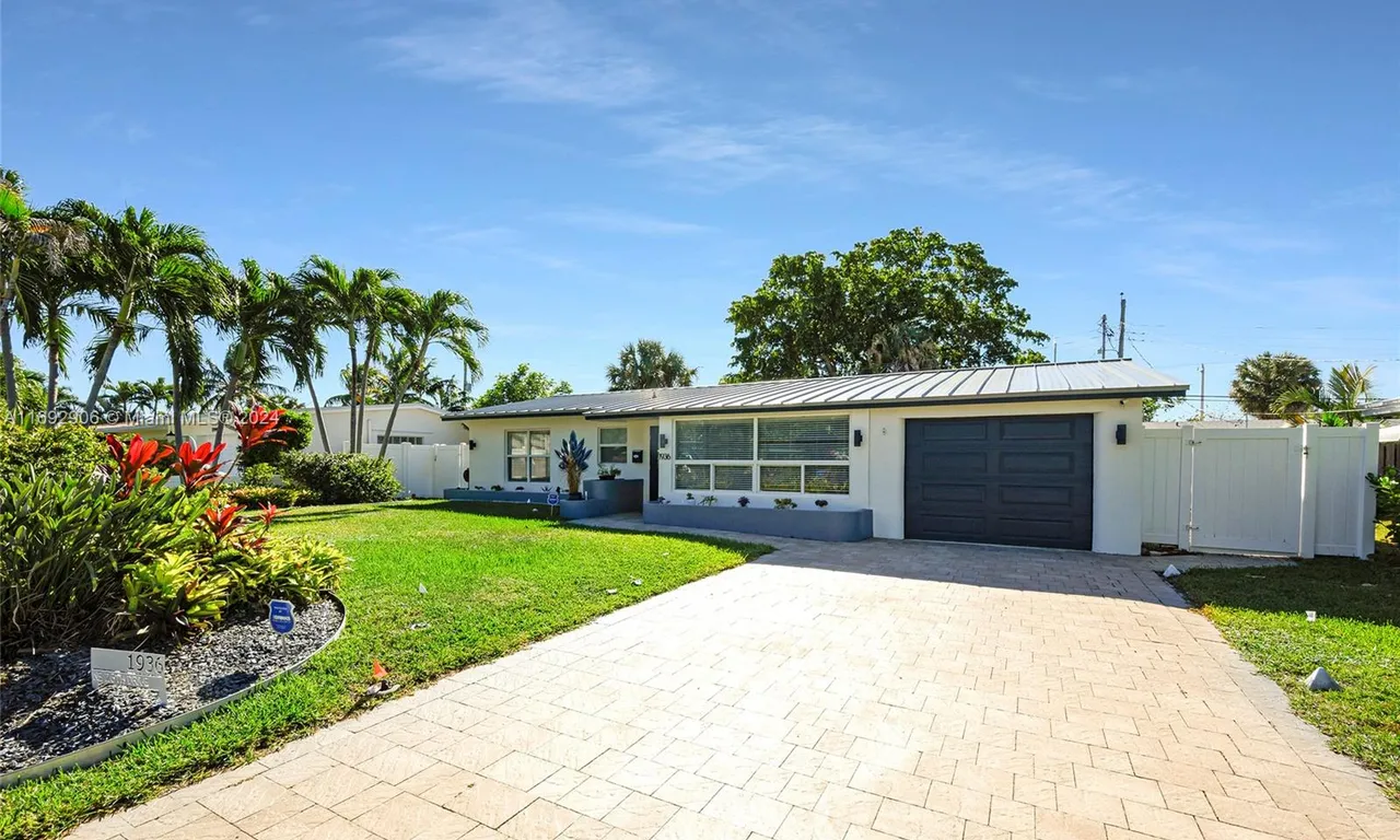 1936 NE 26th Dr, Wilton Manors FL 33306