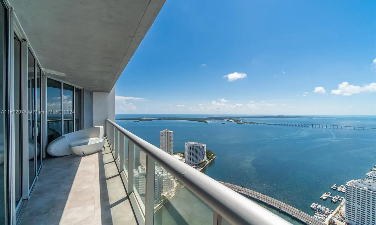 495 Brickell Ave # 4905, Miami FL 33131