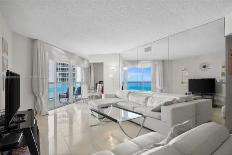 16485 Collins Ave # 1632, Sunny Isles Beach FL 33160